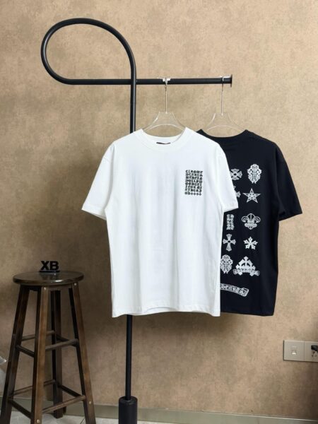 [크롬하츠] 스크립트 로고 반팔 티셔츠 (2 COLORS)