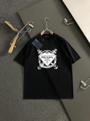 [프라다] 마린 앵커 로고 티셔츠
