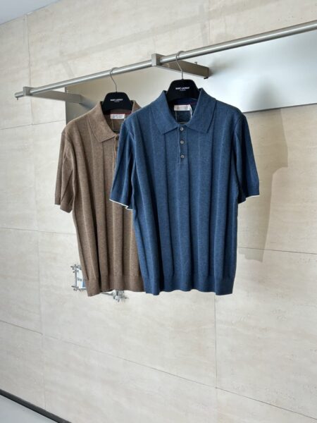 [브루넬로 쿠치넬리] 리브드 니트 폴로 셔츠 (2 COLORS)