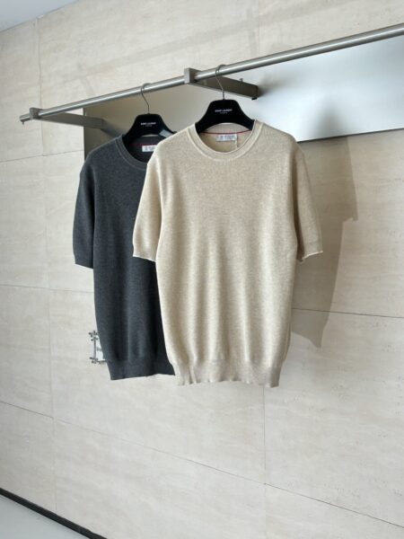 [브루넬로 쿠치넬리] 크루넥 니트 티셔츠 (2 COLORS)