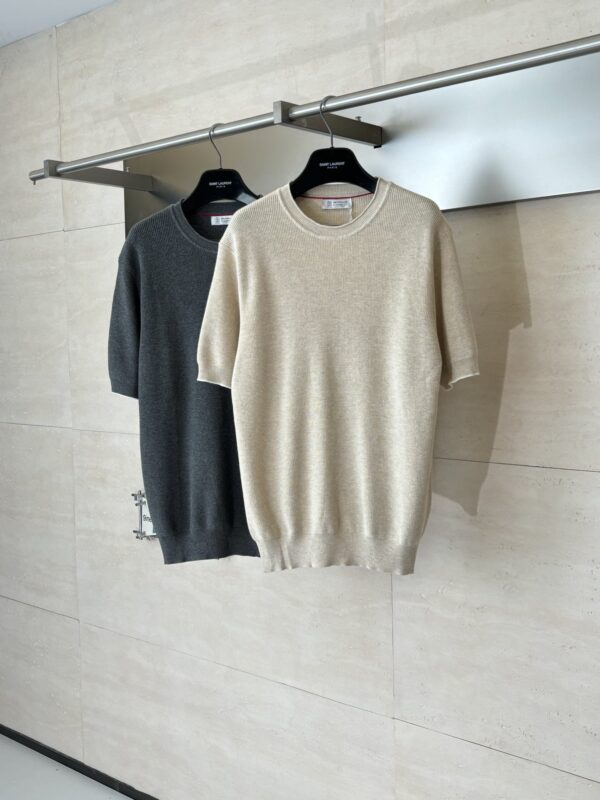 [브루넬로 쿠치넬리] 크루넥 니트 티셔츠 (2 COLORS)