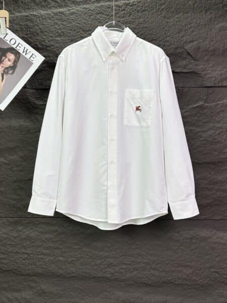 [버버리] EKD 자수 포켓 옥스포드 셔츠 화이트