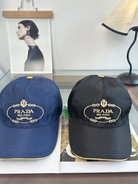 [프라다] 나일론 로고 자수 볼캡 (2 COLORS)