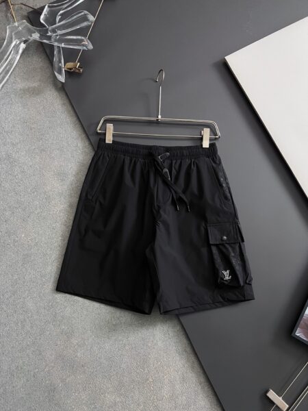 [루이비통] 모노그램 카고 반바지 (2 COLORS)