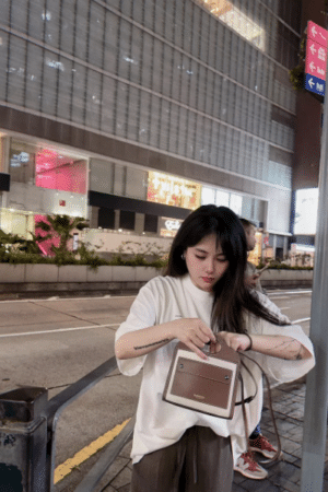 [버버리] 포켓 캔버스 토트백 8052898