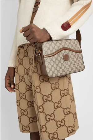 [구찌] 인터로킹 G 메신저백 675891