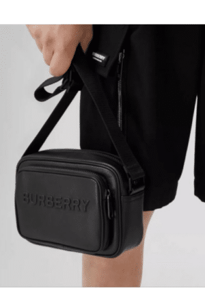 [버버리] 로고 레더 크로스백 80389551