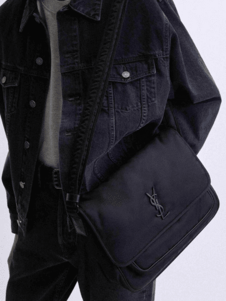 [생로랑] 에코닐 소재의 니키 메신저백 라지