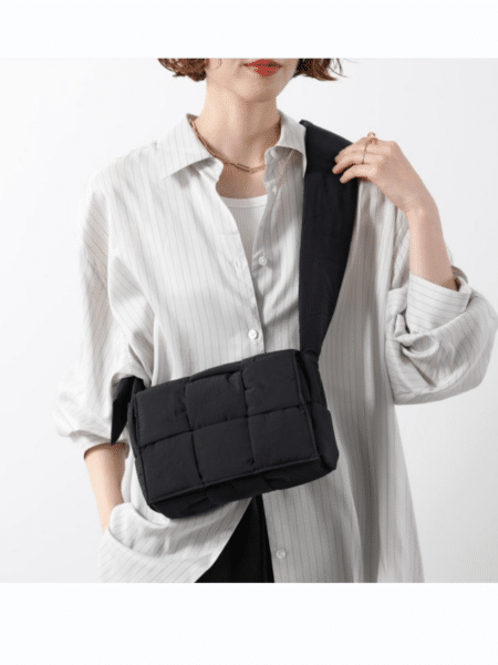 [보테가베네타] 스몰 패디드 테크 카세트 755182 (5 Colors)