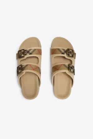 [버버리] 라피아 효과 어친 샌들 81230741(2 COLORS)