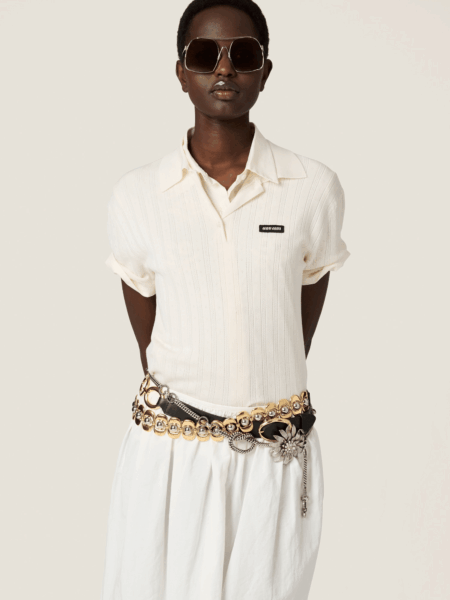 [미우미우] 캐시미어와 실크 소재의 폴로 스웨터 MMLA39 (2 COLORS)