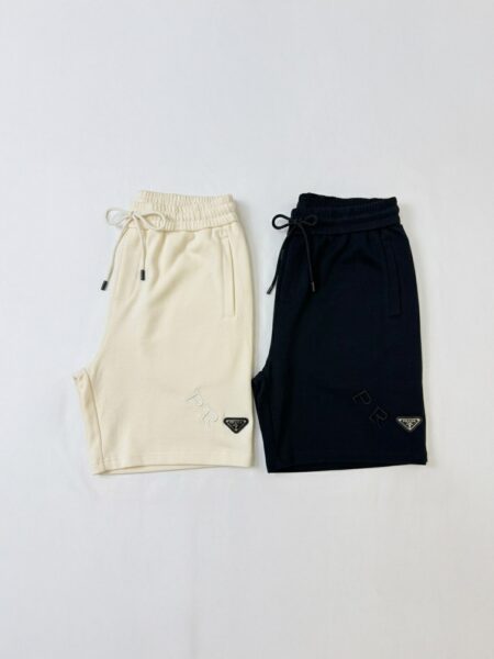 [프라다] 미드 렝스 쇼츠 (2 COLORS)