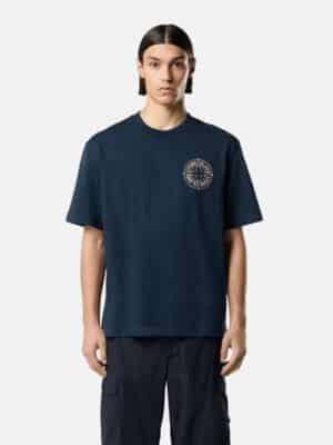 [스톤 아일랜드] ‘Outline Compass’ 프린트 레귤러 핏 티셔츠 (5 COLORS)