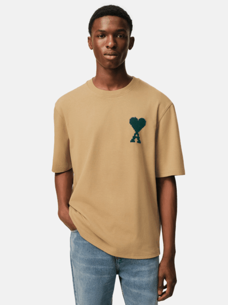 [아미] Ami De Coeur 로고 자수 디테일 티셔츠 (2 COLORS)