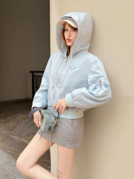 [프라다] 트라이앵글 후드 재킷