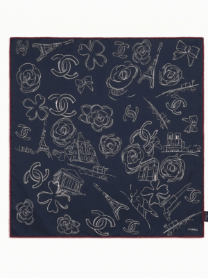 [샤넬] 25/26 크루즈 파리 스케치 실크 스퀘어 스카프 (2 COLORS)