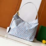 화이트 스카이블루