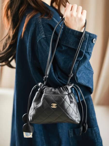 [샤넬] 클러치 레더 스트랩 AS5227 (7 Colors)