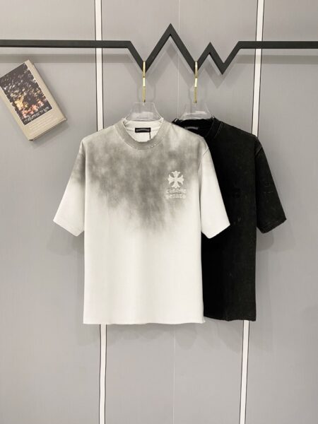 [크롬하츠] 플러스 크로스 티셔츠 (2 COLORS)