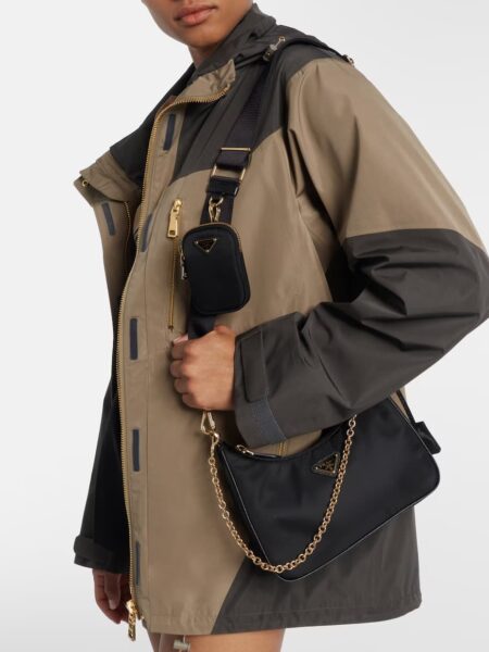 [프라다] 나일론 호보 백 1BH204