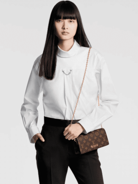 [루이비통] 월릿 온 체인 릴리 M82509