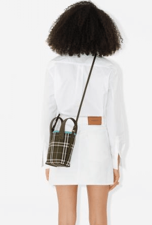 [버버리] 미니 런던 토트백 8073893