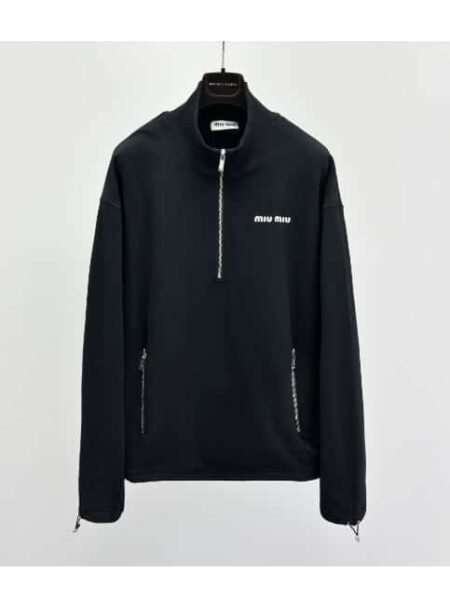[미우미우] 면 플리스 지퍼 스웨트셔츠 MJL043