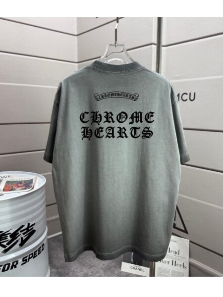 [크롬하츠] 스크롤 로고 티셔츠 (4 COLORS)