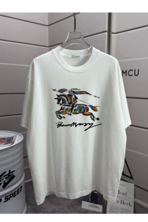 [버버리] EKD 그래픽 티셔츠 (4 COLORS)