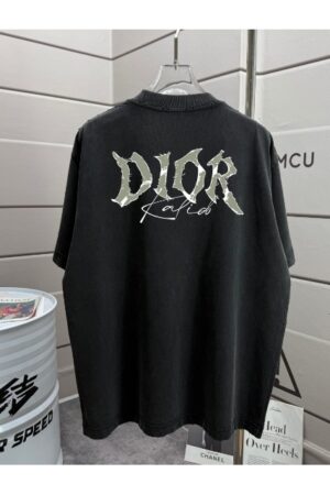 [디올] 가딕 로고 티셔츠 (4 COLORS)