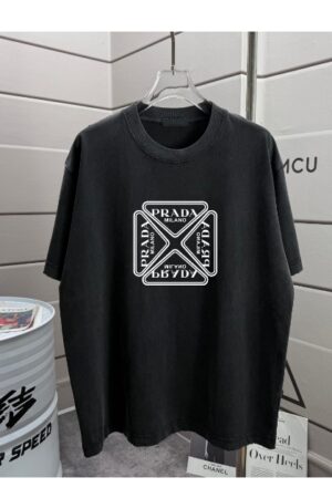[프라다] 심볼 로고 티셔츠 (4 COLORS)