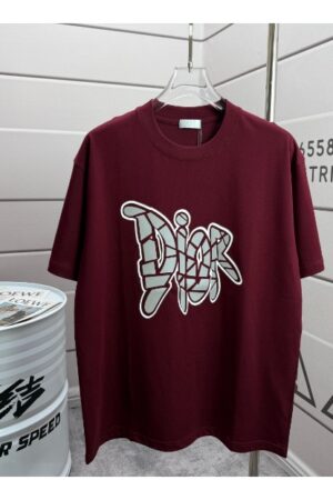 [디올] 그래피티 로고 티셔츠 (3 COLORS)