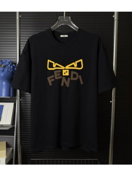 [펜디] 몬스터 아이즈 레터링 티셔츠