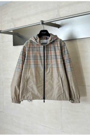 [버버리] 체크 후드 재킷