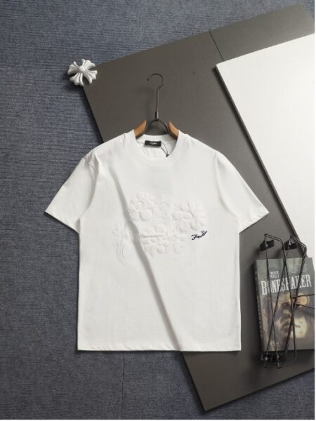 [펜디] 써니 사이드 플라워 티셔츠 (2 COLORS)