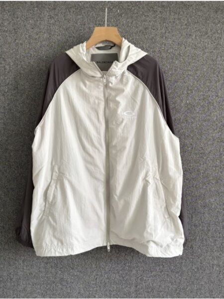 [발렌시아가] 3B 스포츠 아이콘 트랙 자켓