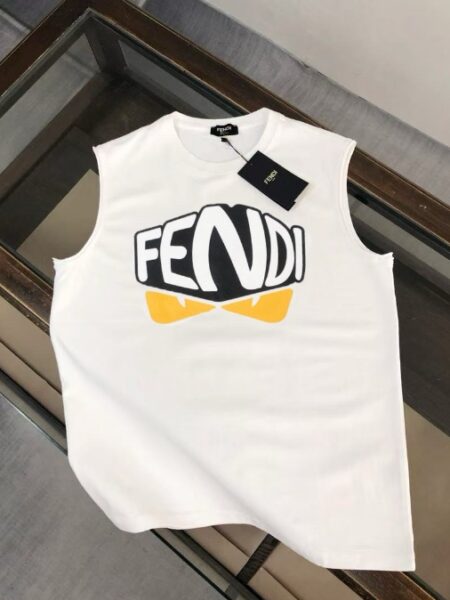 [펜디] 그래픽 프린트 슬리브리스 티셔츠