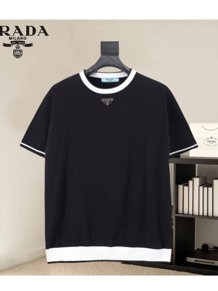 [프라다] 로고 자수 트리밍 티셔츠 (2 COLORS)