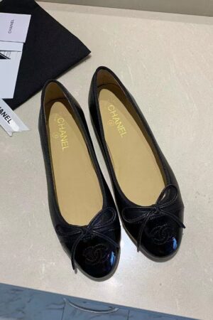 [샤넬] CC로고 클래식 블랙 발레리나 플랫 G02819X01000 C0204