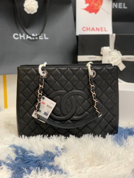 [샤넬] 그랜드 쇼핑 토트백 A50995