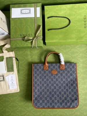 [구찌] 인터로킹 G 토트백 674155