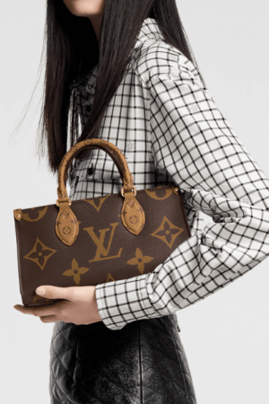 [루이비통] 온더고 이스트 웨스트 M46653