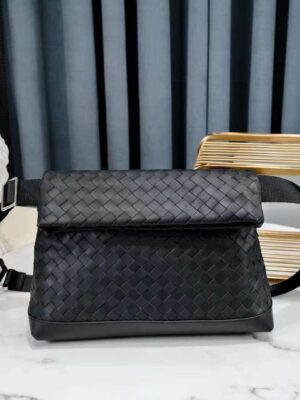 [보테가베네타] 인트레치아토 위빙메신저백 651836V0E528803