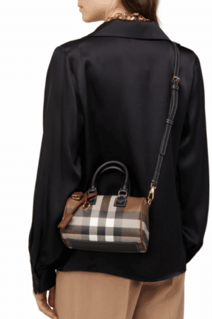 [버버리] 체크 미니 볼링백 80696631
