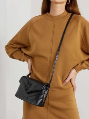 [생로랑] 루루 토이 숄더백 467072