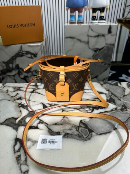 [루이비통] 노에 퍼스 미니 버킷백