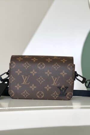 [루이비통] 패스트라인 웨어러블 월릿