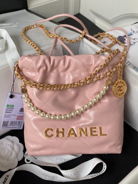 [샤넬] 22 미니 핑크 샤이니 카프스킨 핸드백 금장 AS3980