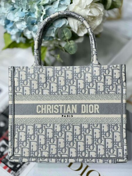 [디올] 스몰 북 토트백 M1265ZRIW