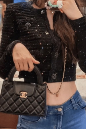 [샤넬] 켈리백 스몰 블랙 금장 AS4416